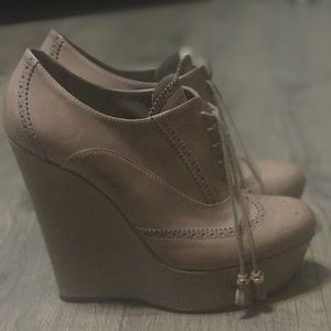 Gucci Oxford Women Wedge Shoes